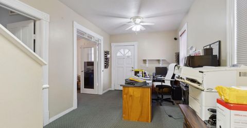 1823 11th St, Sacramento, CA 95811 Photo