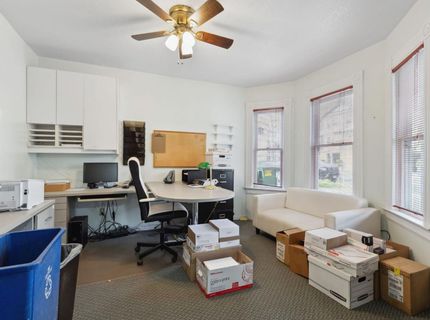 1823 11th St, Sacramento, CA 95811 Photo