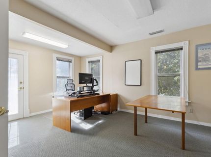 1823 11th St, Sacramento, CA 95811 Photo