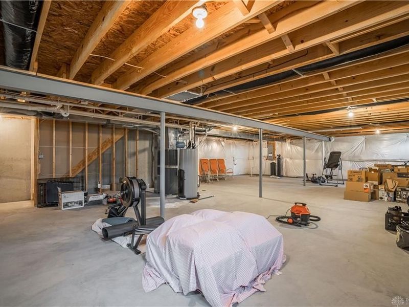 4182 Spicebush Drive, Tipp City, OH 45371 Photo 24