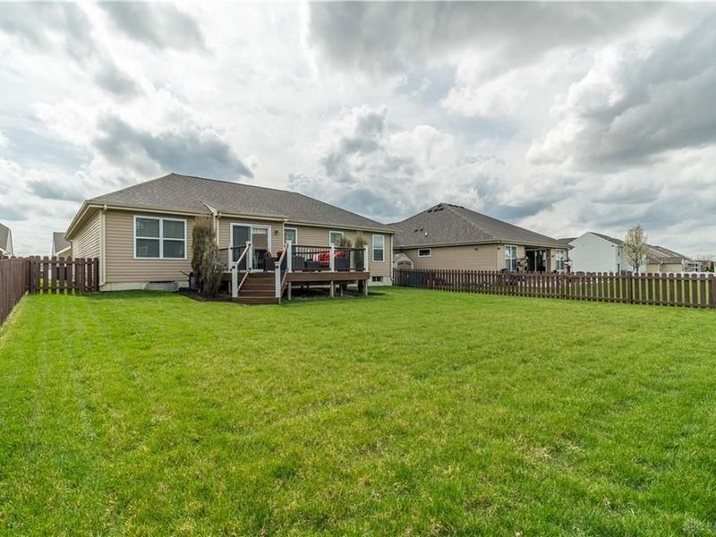 4182 Spicebush Drive, Tipp City, OH 45371 Photo 29