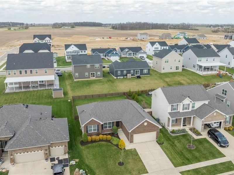 4182 Spicebush Drive, Tipp City, OH 45371 Photo 30