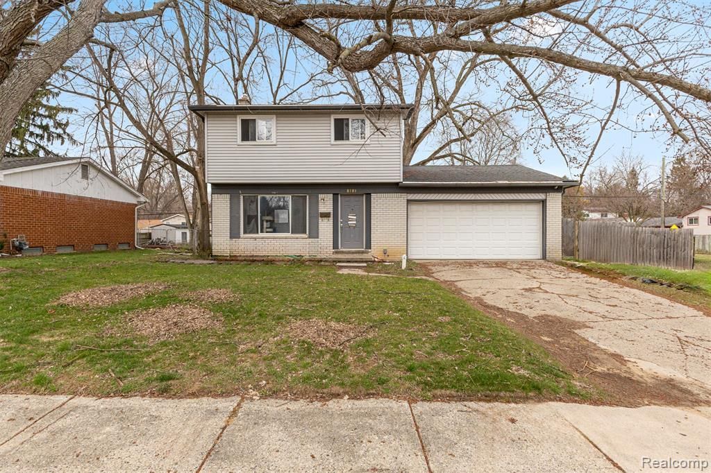 8781 Nottingham Drive, Superior Township, MI 48198 Main Photo