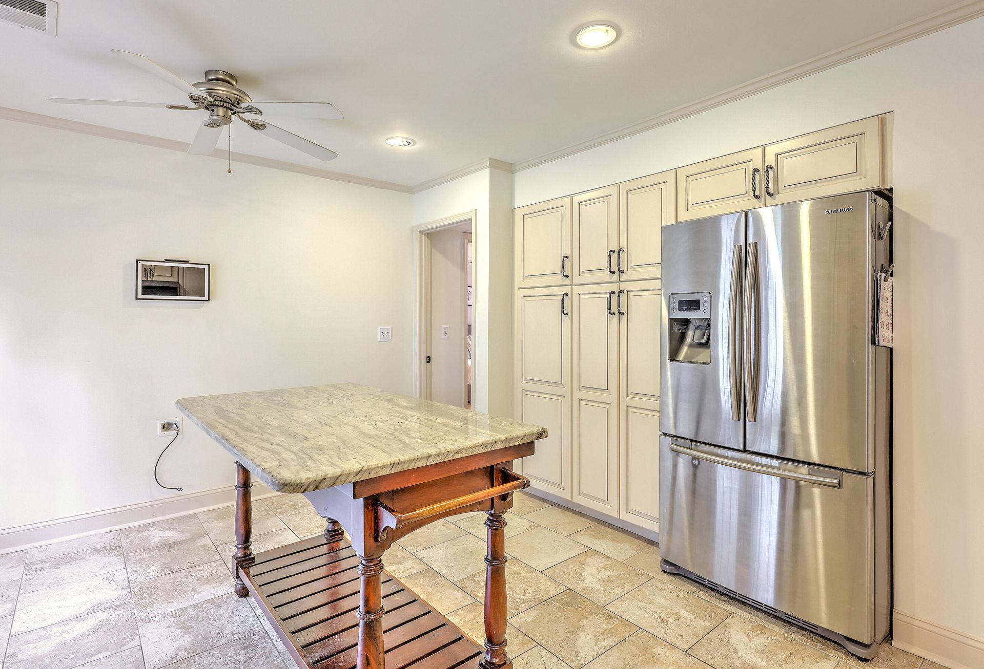 1267 Wespanee Place Court Photo 16