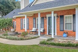 1267 Wespanee Place Court photo 4