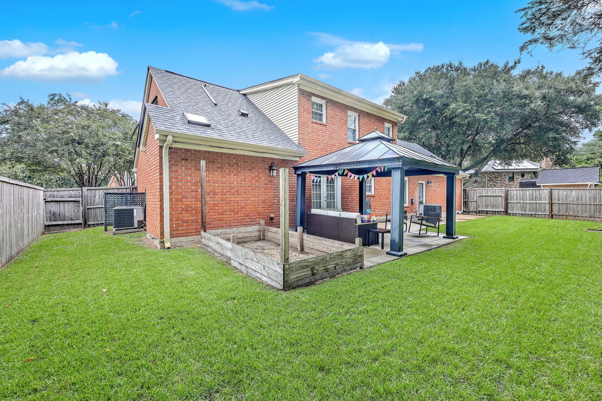 1267 Wespanee Place Court Photo 34