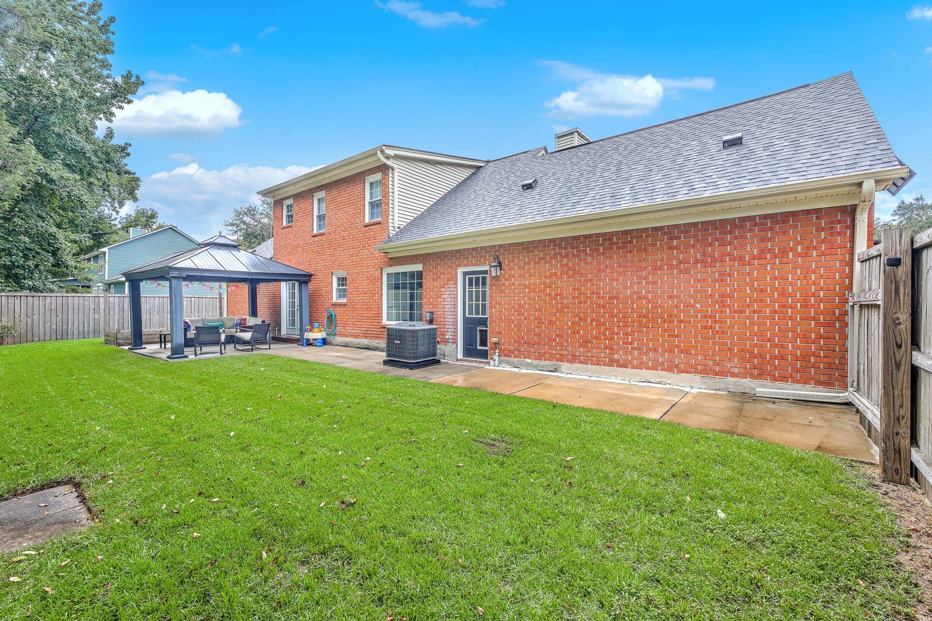 1267 Wespanee Place Court Photo 35