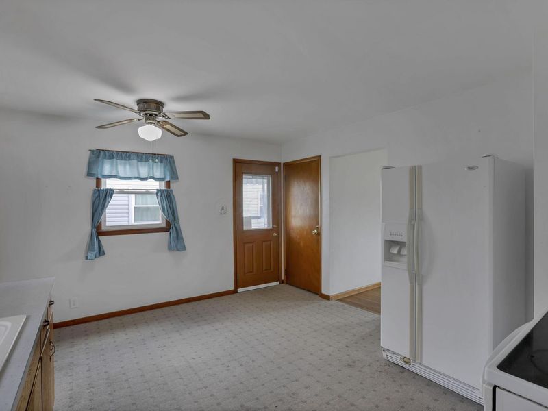 223 Reese Avenue , Lancaster, OH 43130 Photo 9