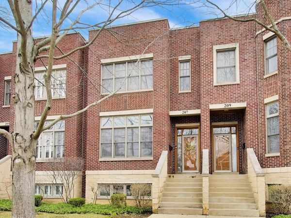 207 S Evergreen Avenue , Arlington Heights, IL 60005