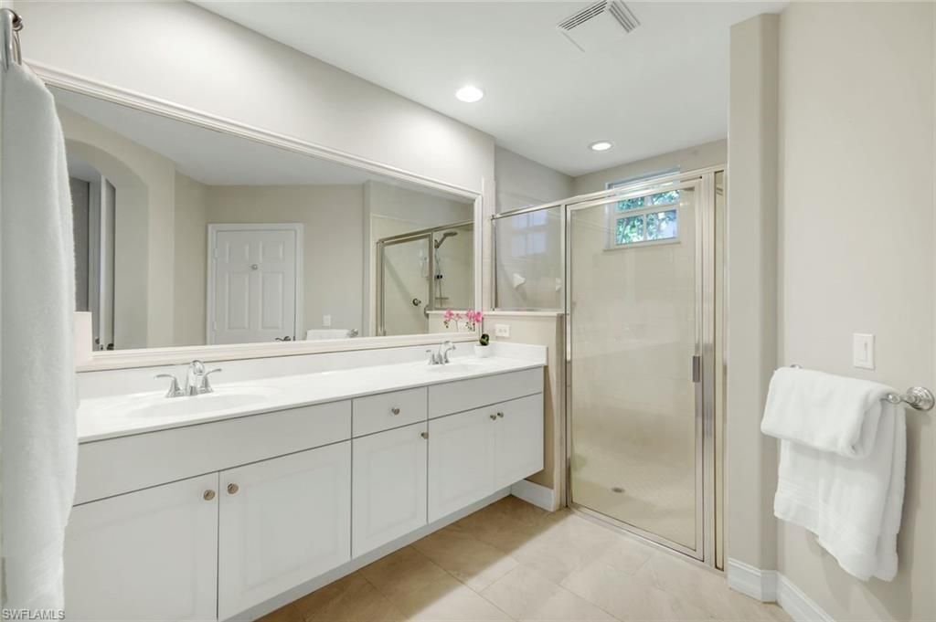 21790 Southern Hills Dr, Unit 101, Estero, FL 33928 Photo