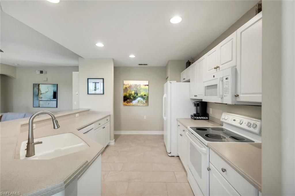 21790 Southern Hills Dr, Unit 101, Estero, FL 33928 Photo