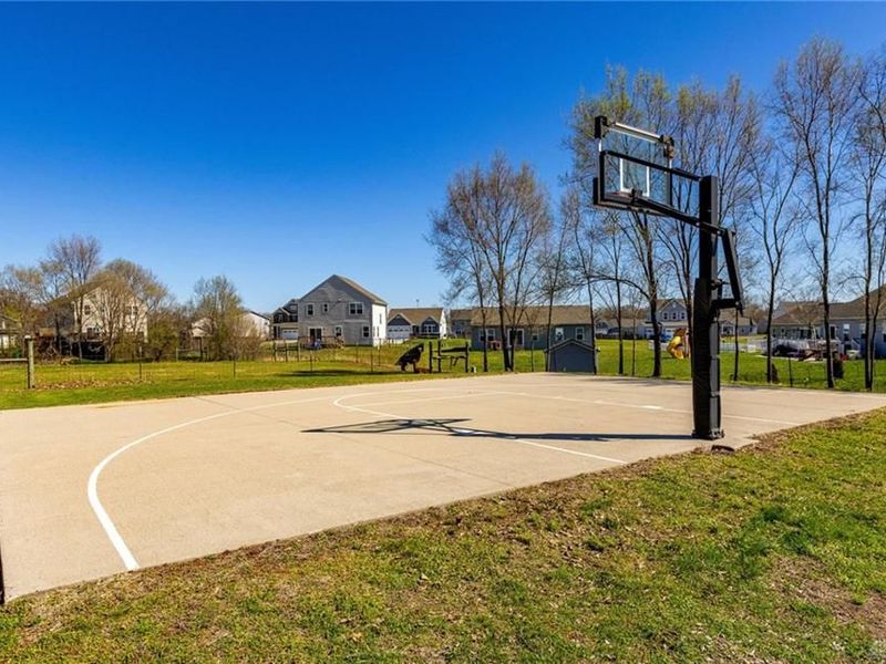 7426 Martz Paulin Road, Franklin Township, OH 45005 Photo 9