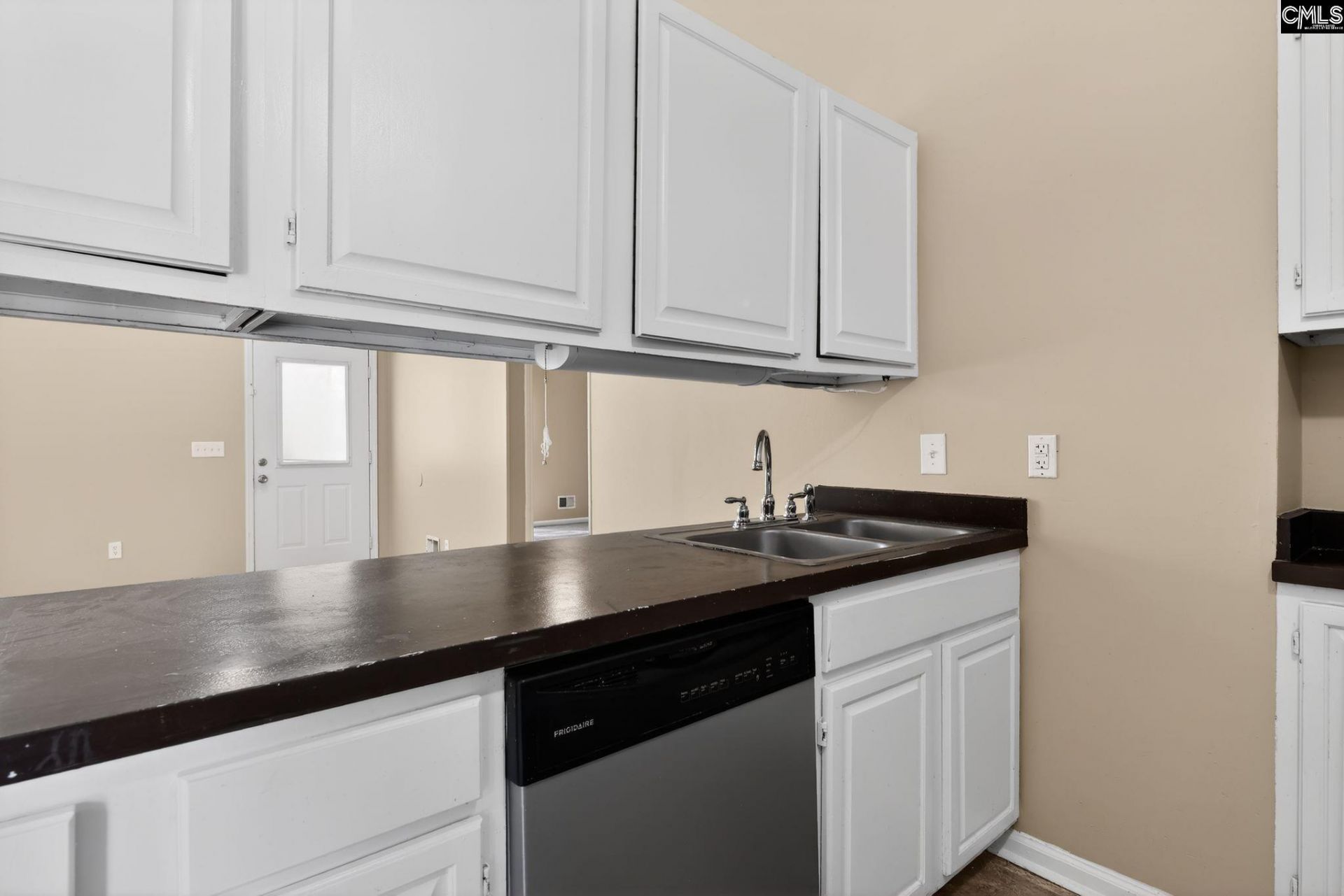 7933 Burdell Drive  Photo 18