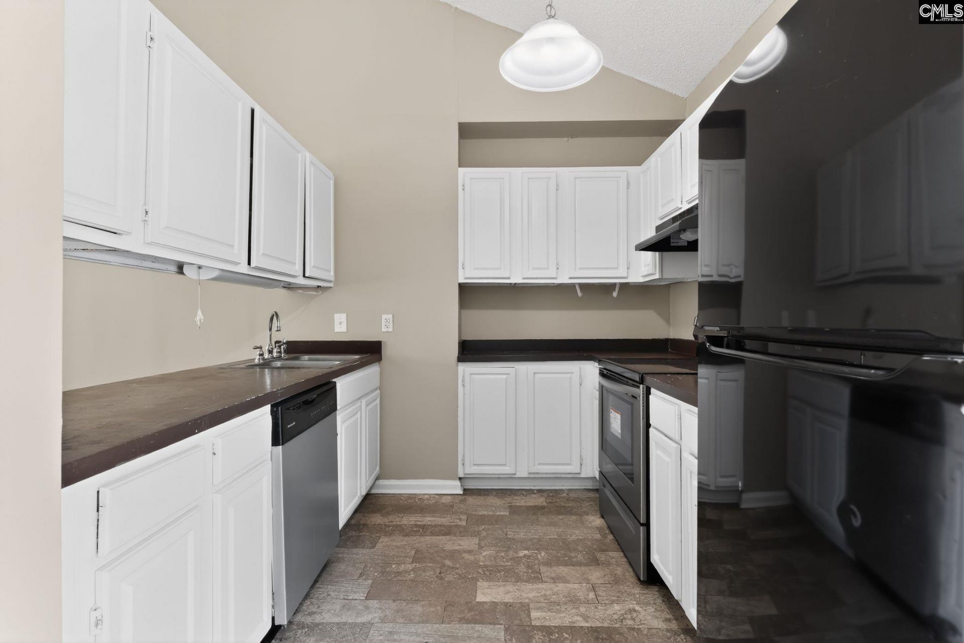 7933 Burdell Drive  Photo 19