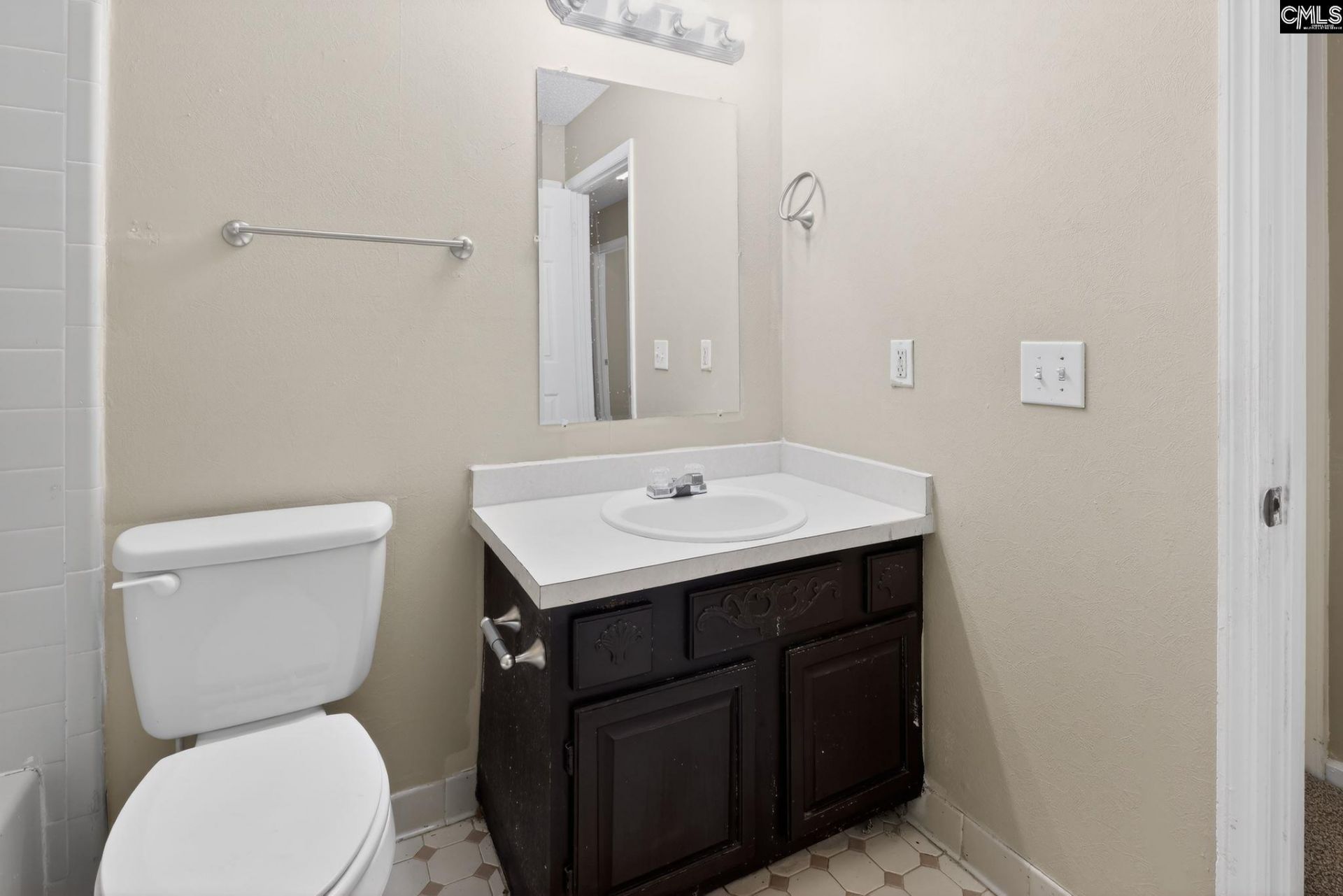 7933 Burdell Drive  Photo 26