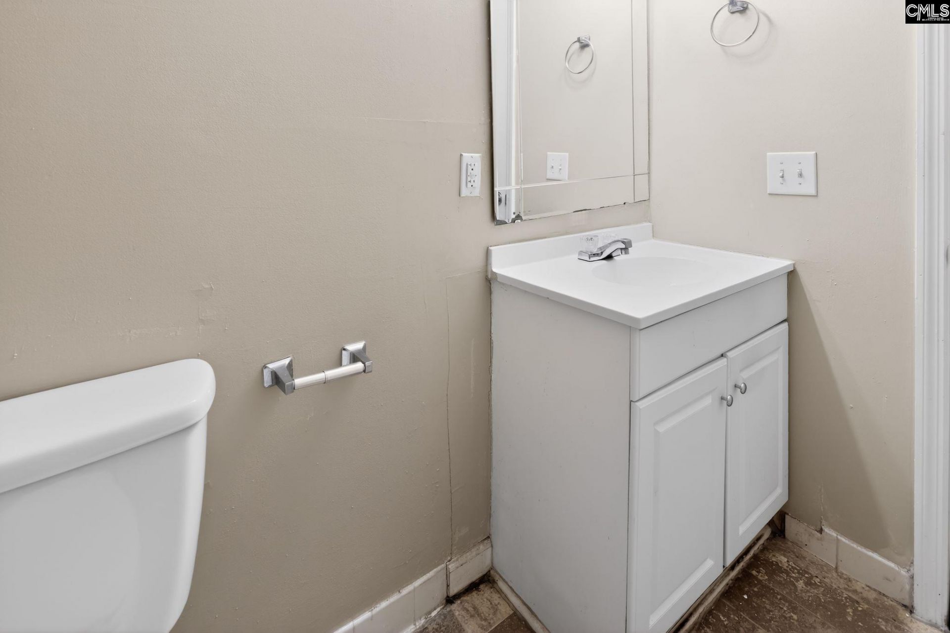 7933 Burdell Drive  Photo 27