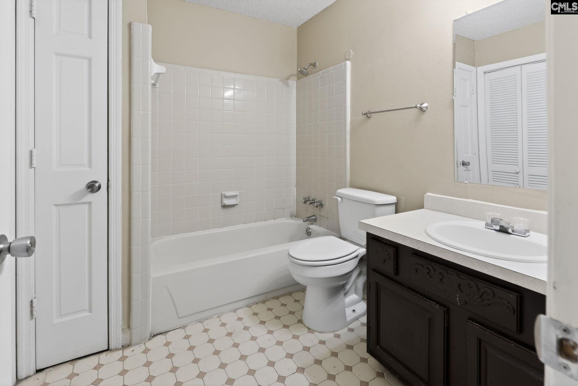 7933 Burdell Drive  Photo 29