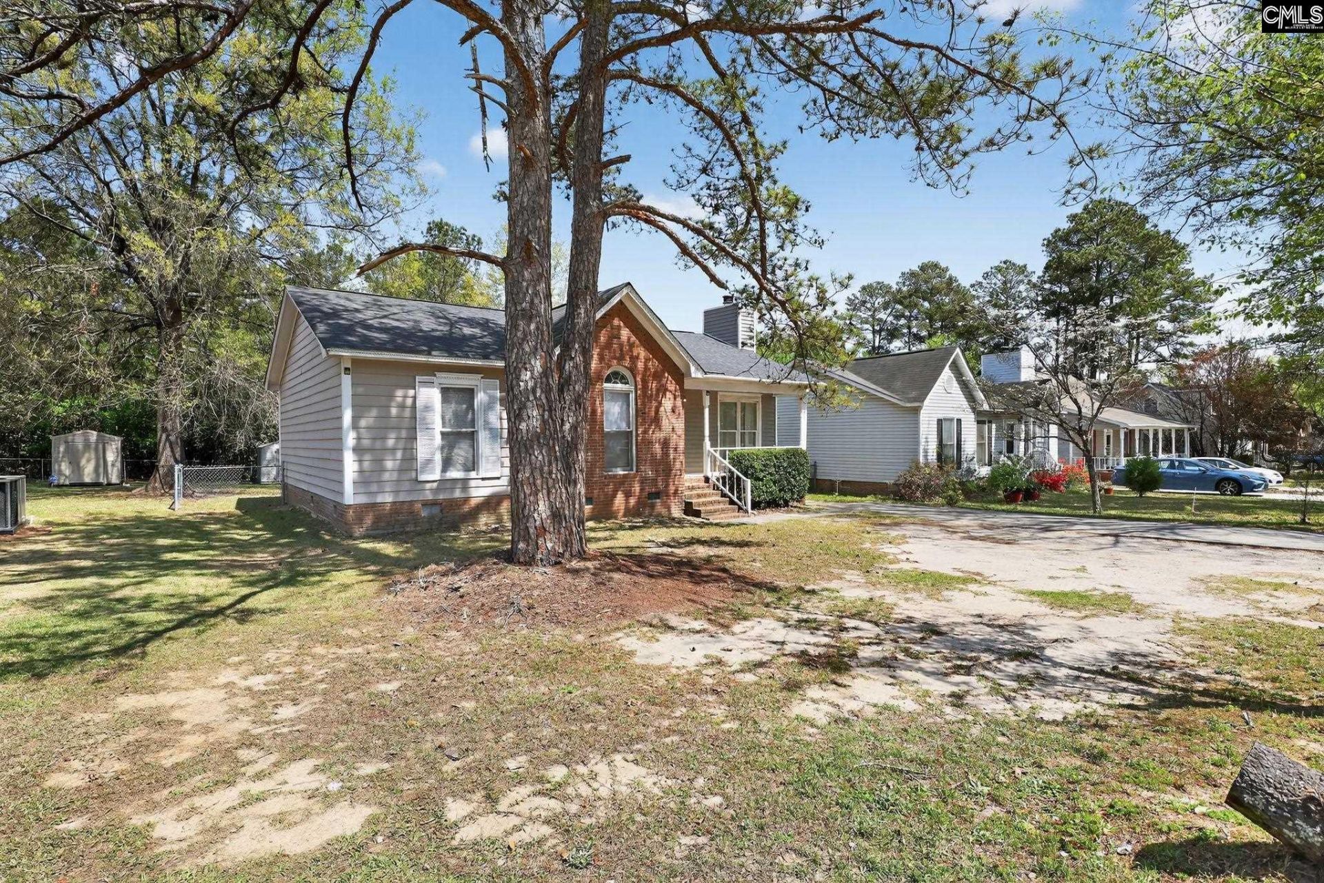 7933 Burdell Drive  Photo 5