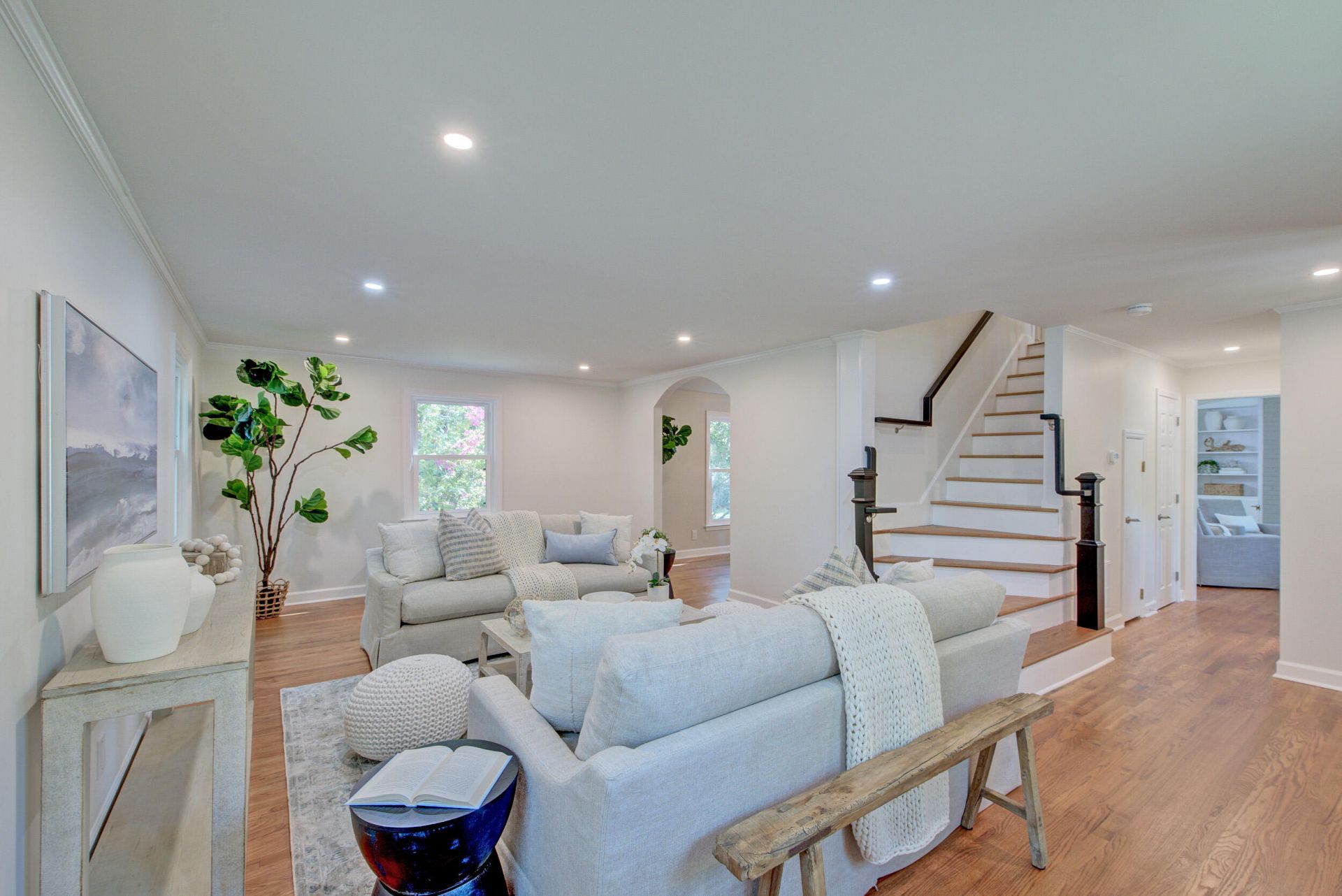 1612 Amberly Road Photo 4