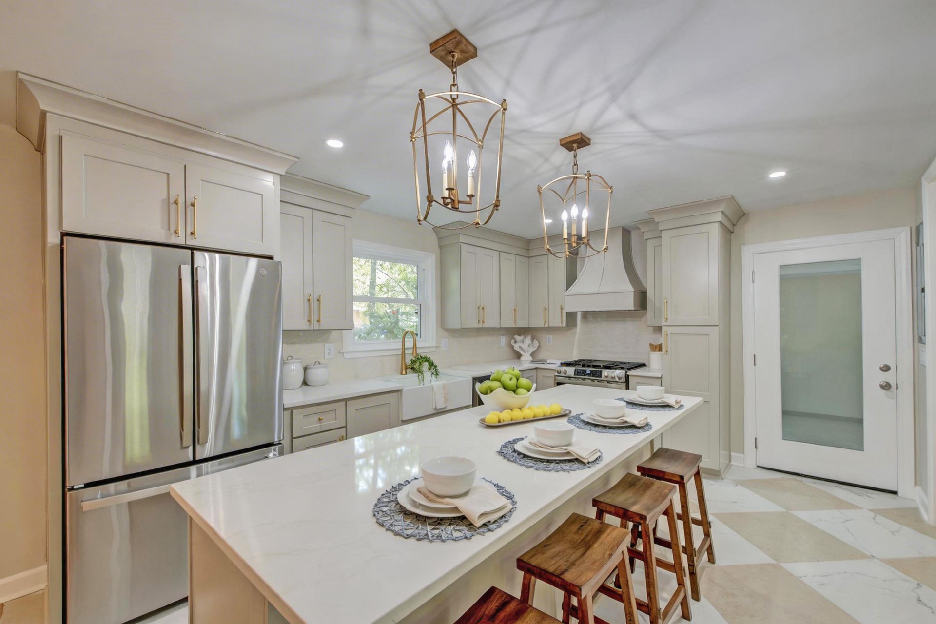 1612 Amberly Road Photo 8