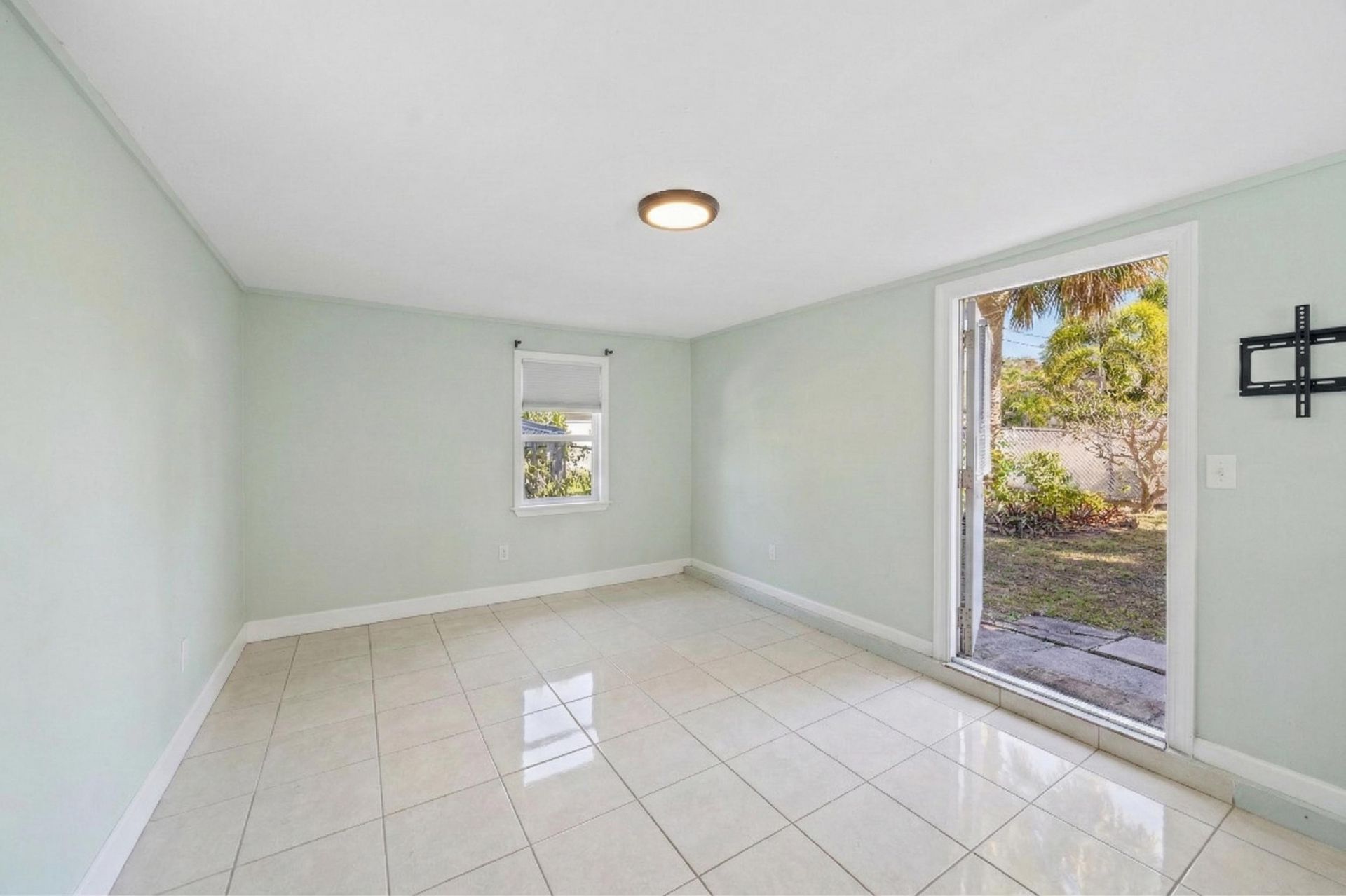 918 N Palmway, Lake Worth Beach, FL 33460 Photo