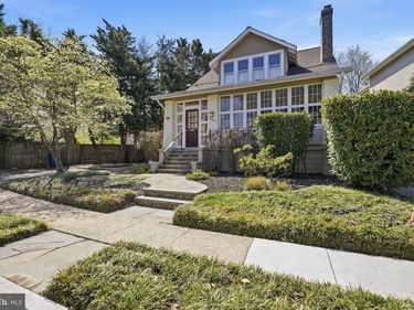 1526 N EDGEWOOD STREET, ARLINGTON, VA 22201