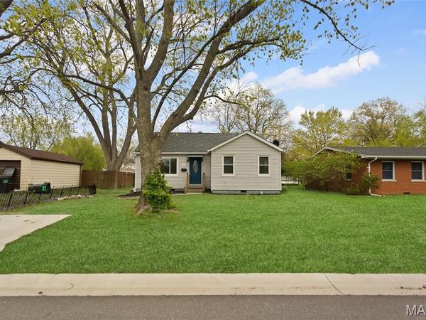 408 N Lebanon Street , Mascoutah, IL 62258