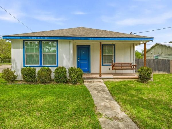 1037 W Frey Street, Stephenville, TX 76401