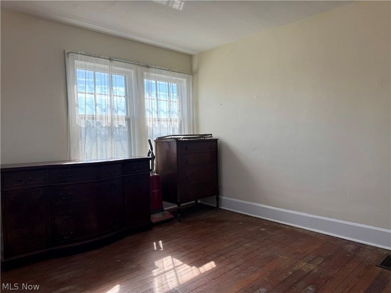 211 E Main Street , Saint Clairsville, OH 43950 Photo 21