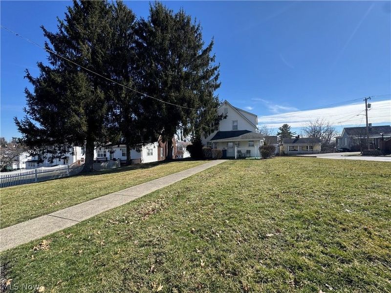 211 E Main Street , Saint Clairsville, OH 43950 Photo 26