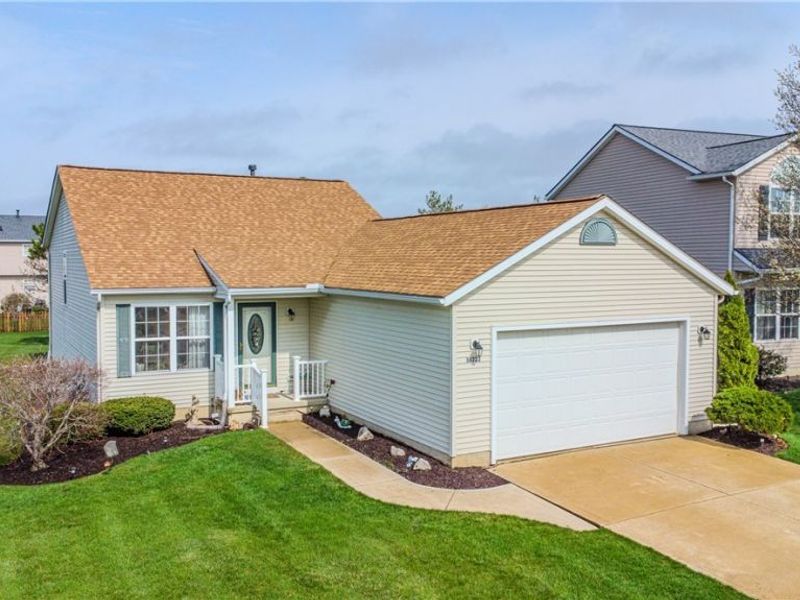 38222 Pebble Lake Trail, North Ridgeville, OH 44039 Photo 2