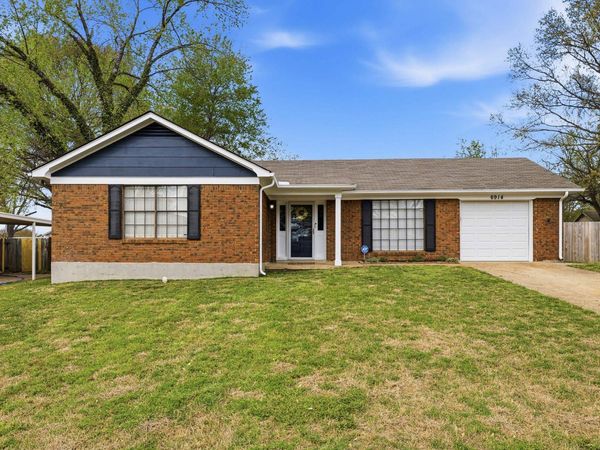 6914 ASPENHILL DR, Bartlett, TN 38135