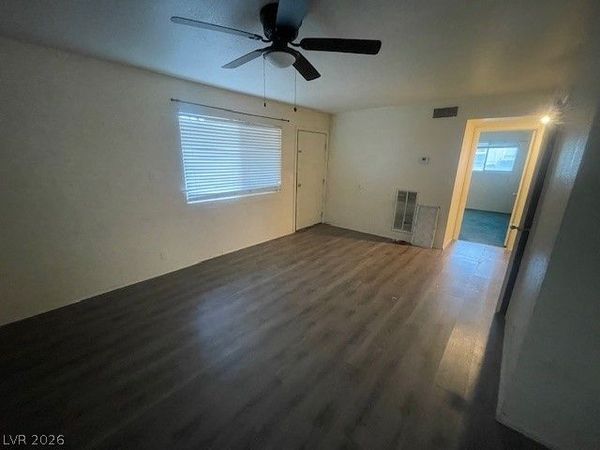 4360 Twin View Circle, Unit 1, Las Vegas, NV 89121