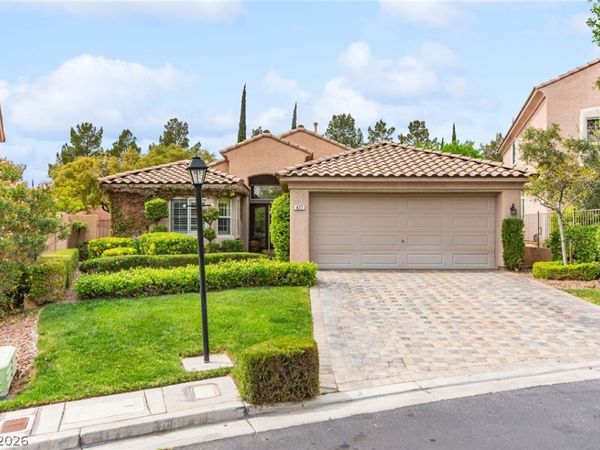 477 Annotto Bay Street, Las Vegas, NV 89138