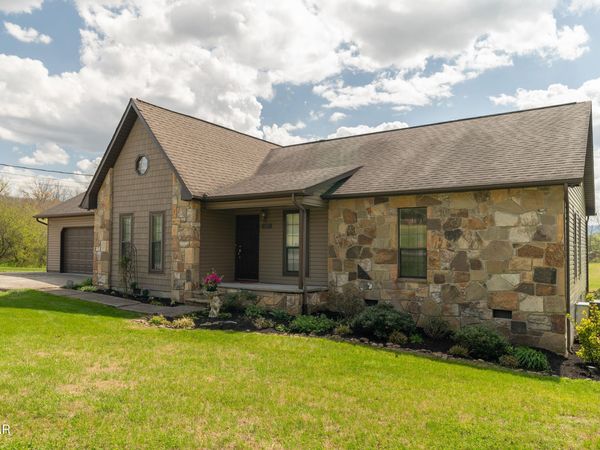 915 Circle Drive, Seymour, TN 37865