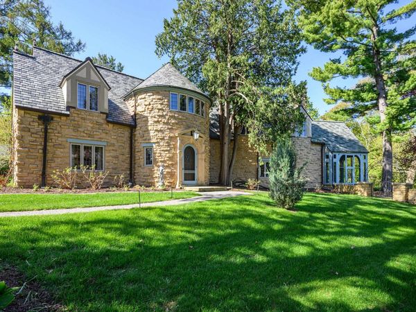 3452 Crestwood Drive, Madison, WI 53705