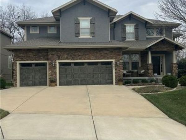 16205 England Street, Overland Park, KS 66085