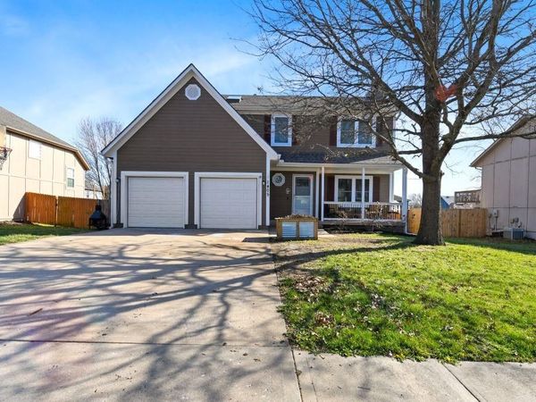 1405 Cypress Drive, Greenwood, MO 64034