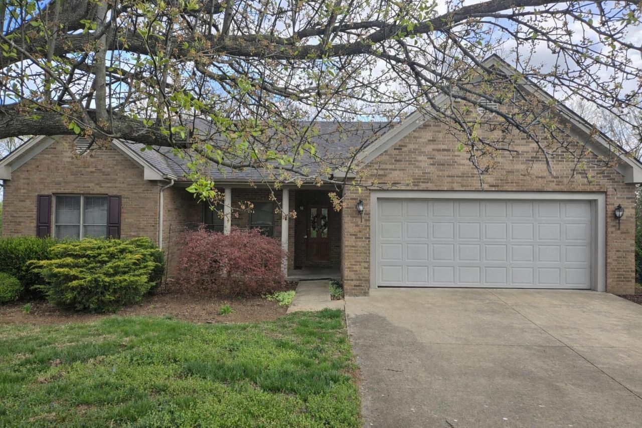 312 Virginia Avenue, Harrodsburg, KY 40330