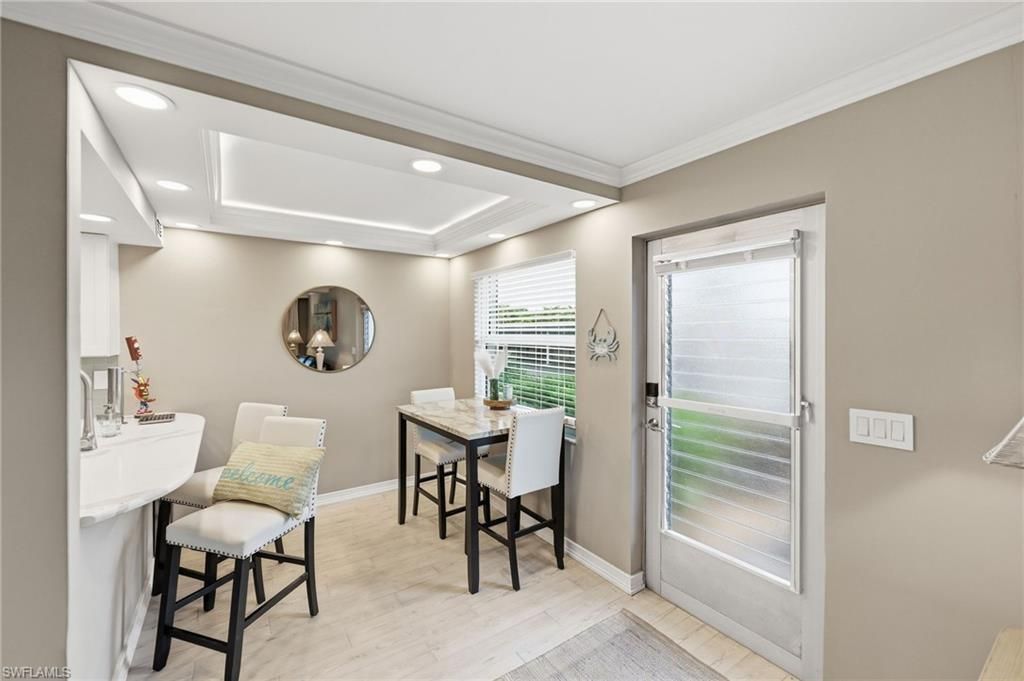 330 Kon Tiki Dr, Unit C7, Naples, FL 34113 Photo