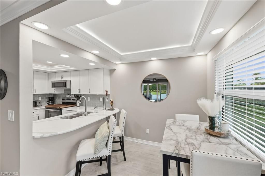 330 Kon Tiki Dr, Unit C7, Naples, FL 34113 Photo