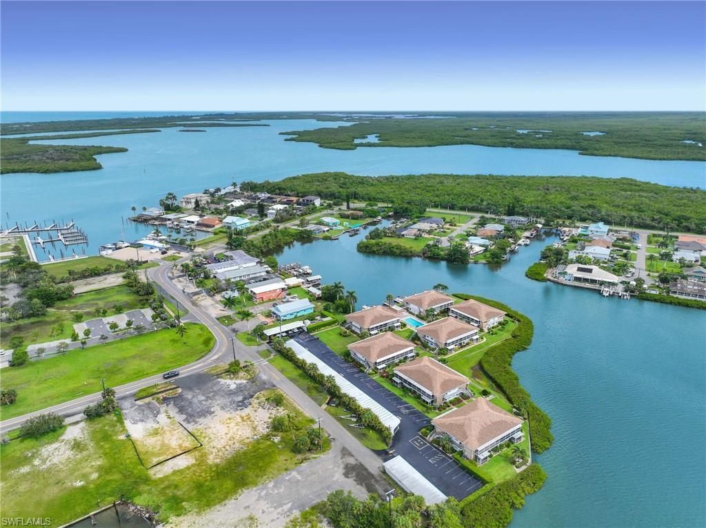 330 Kon Tiki Dr, Unit C7, Naples, FL 34113 Photo