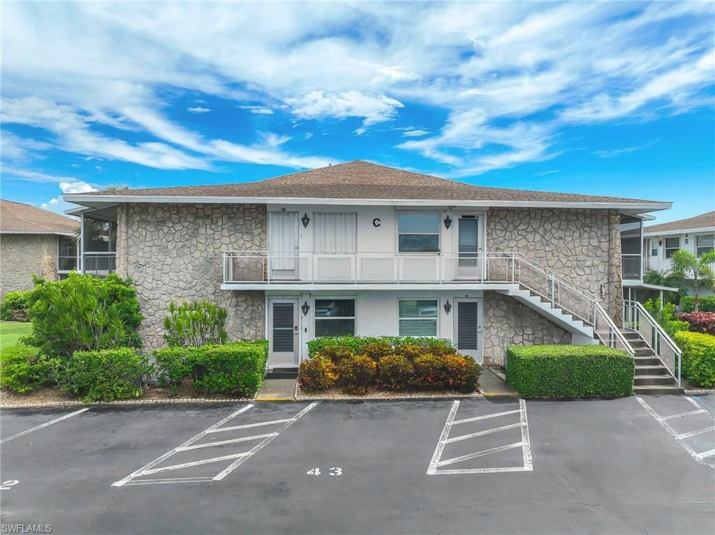 330 Kon Tiki Dr, Unit C7, Naples, FL 34113 Photo