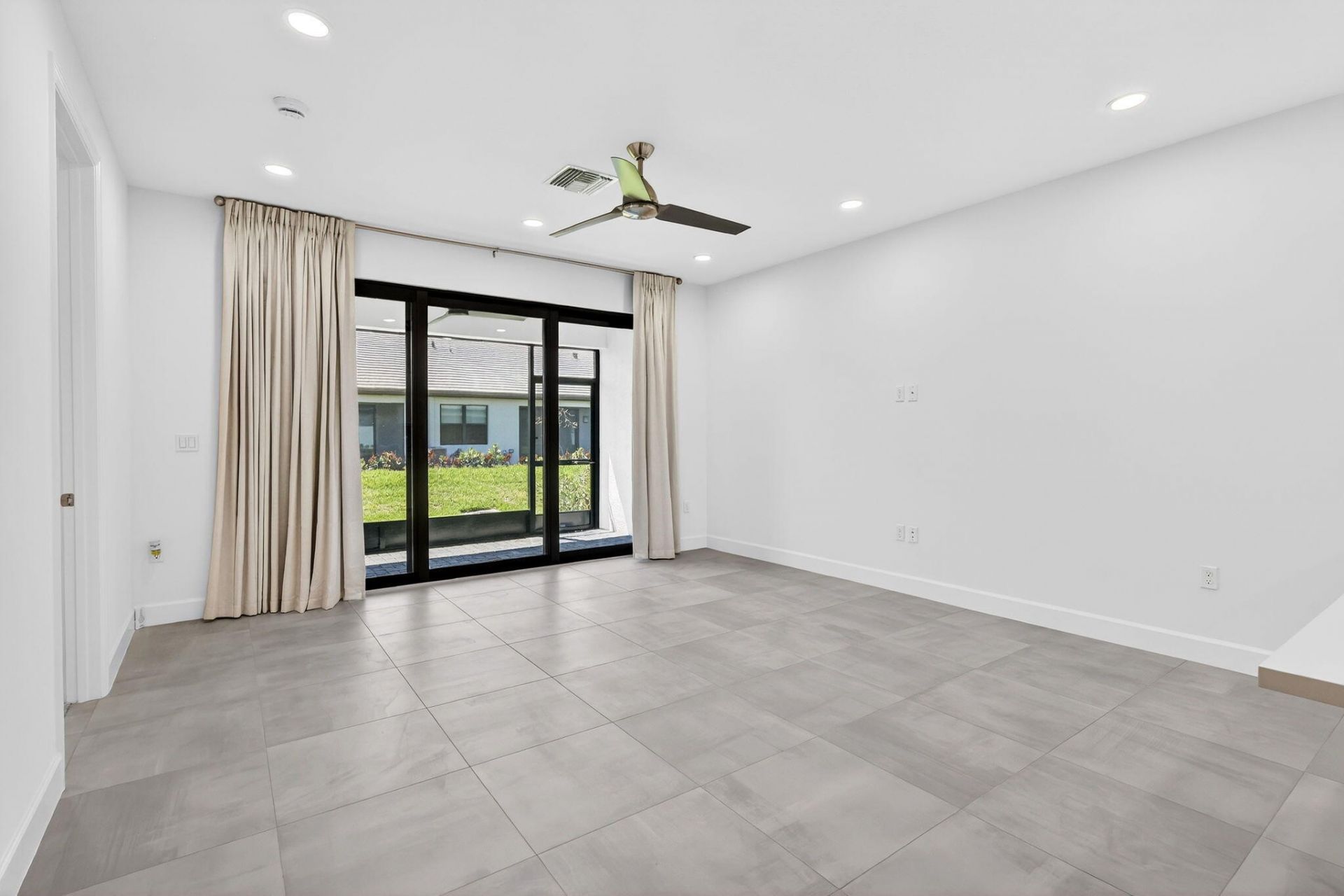 13470 SW Brightside Way, Port Saint Lucie, FL 34987 Photo