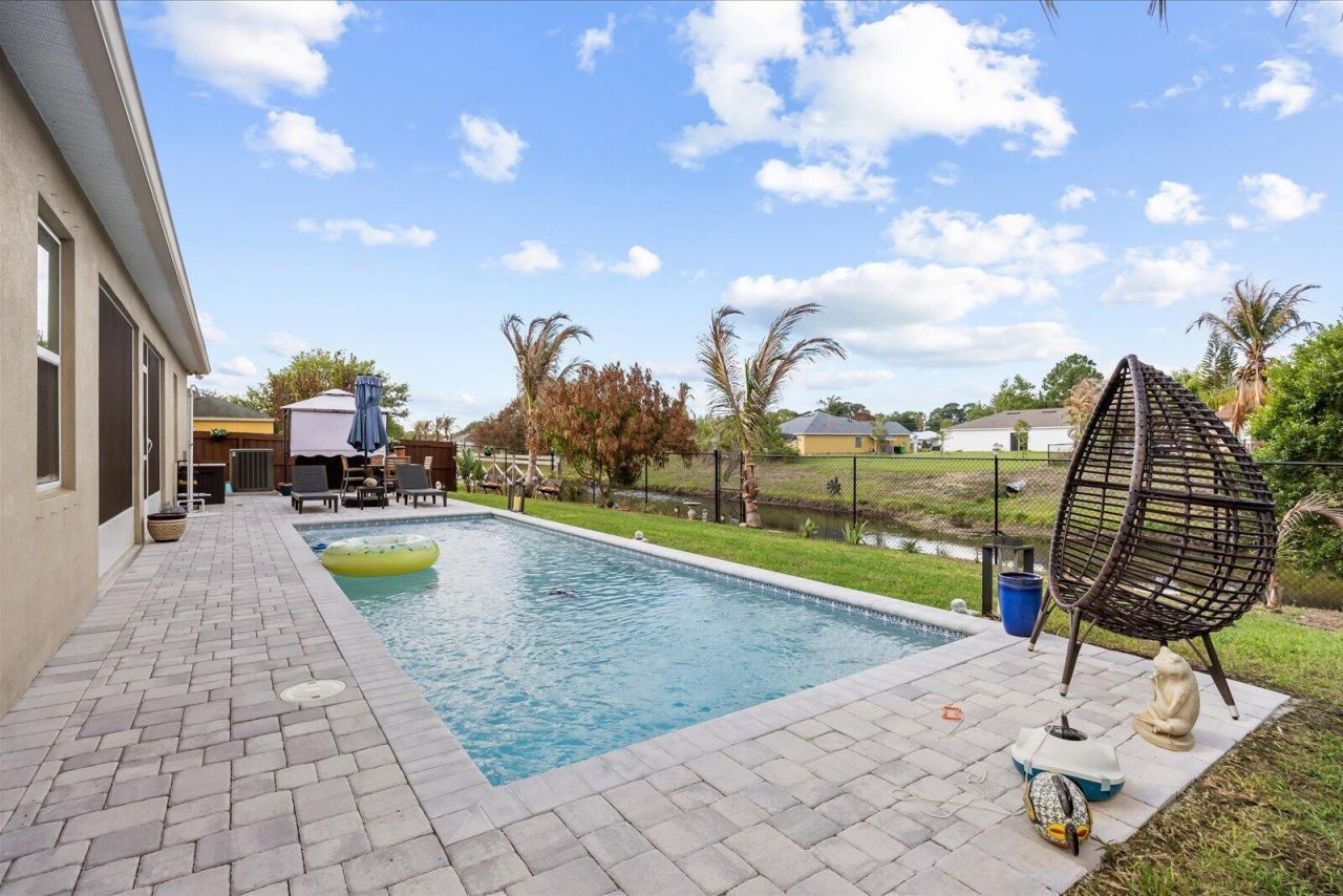 2064 SW Monterrey Lane, Port Saint Lucie, FL 34953 Photo