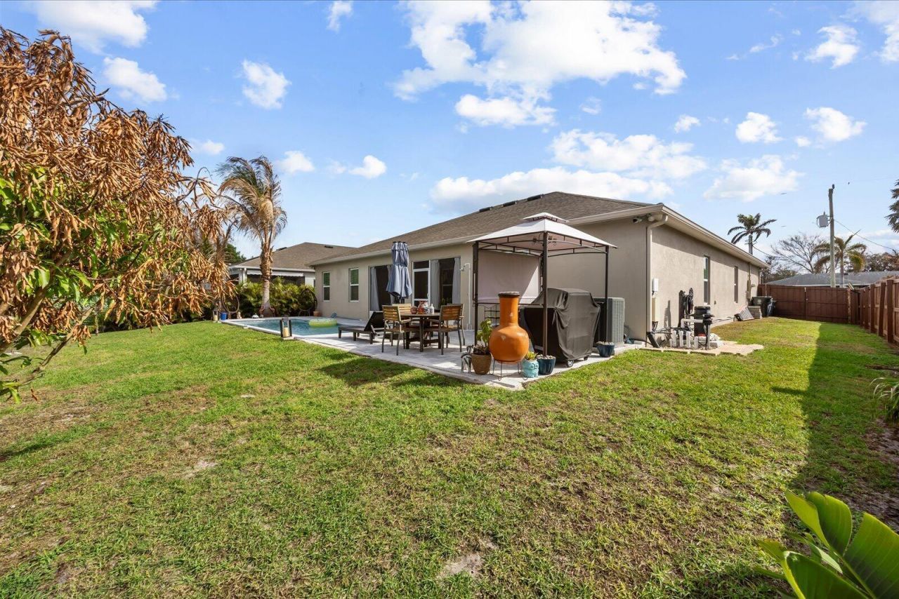 2064 SW Monterrey Lane, Port Saint Lucie, FL 34953 Photo