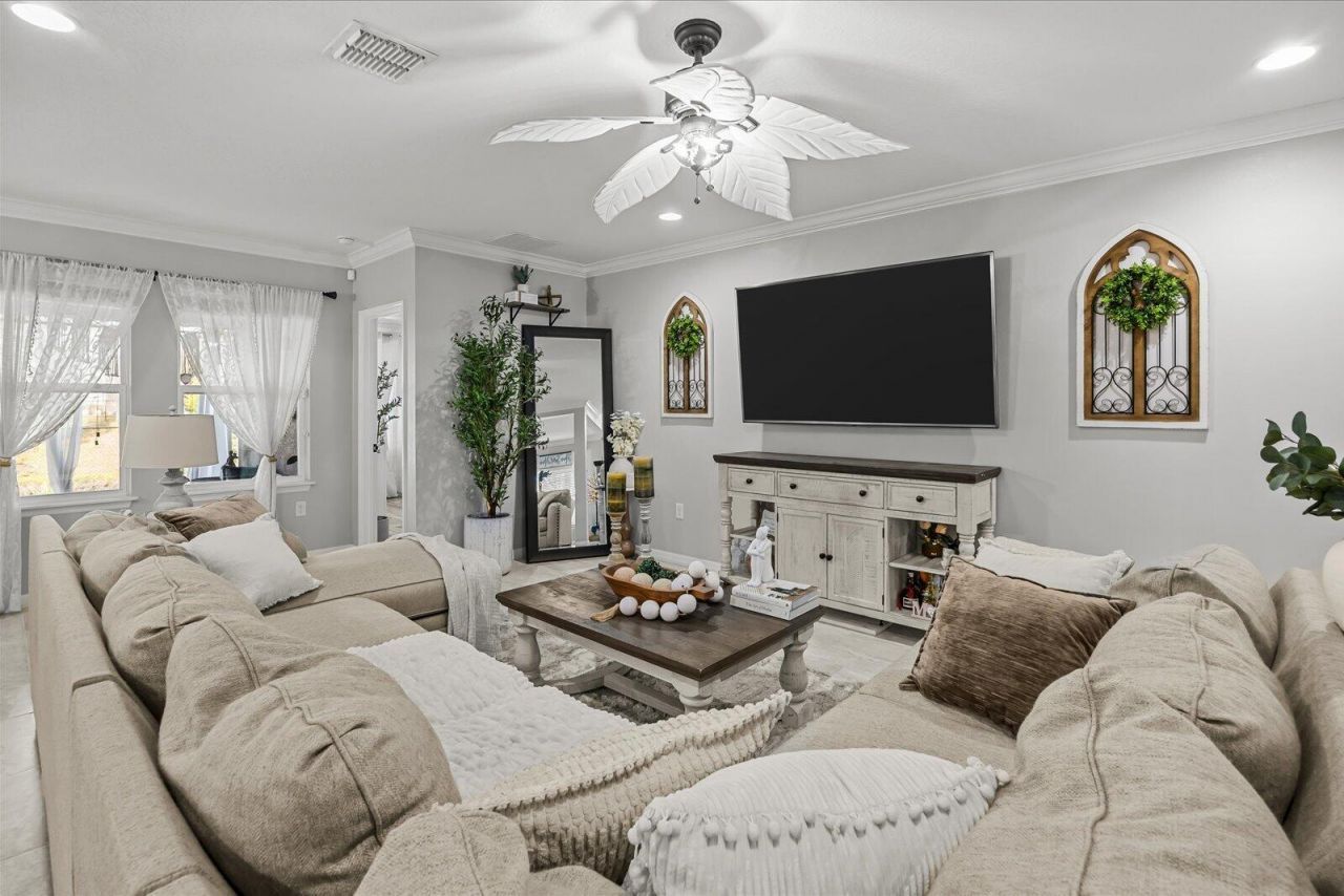 2064 SW Monterrey Lane, Port Saint Lucie, FL 34953 Photo