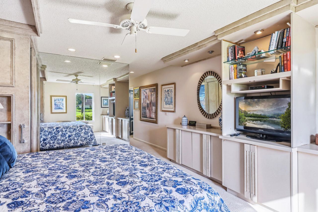 6974 Fountains Circle, Lake Worth, FL 33467 Photo