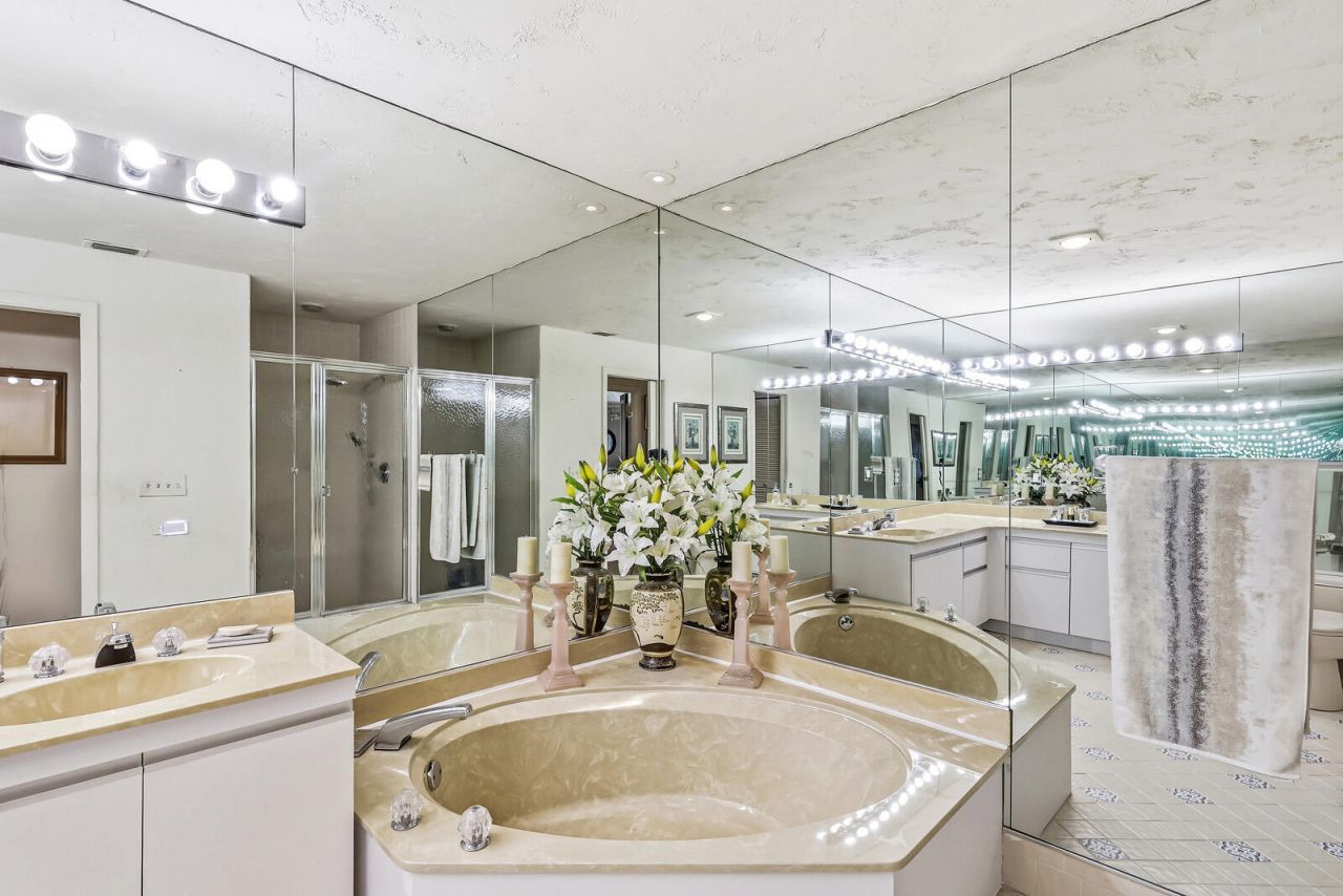 6974 Fountains Circle, Lake Worth, FL 33467 Photo