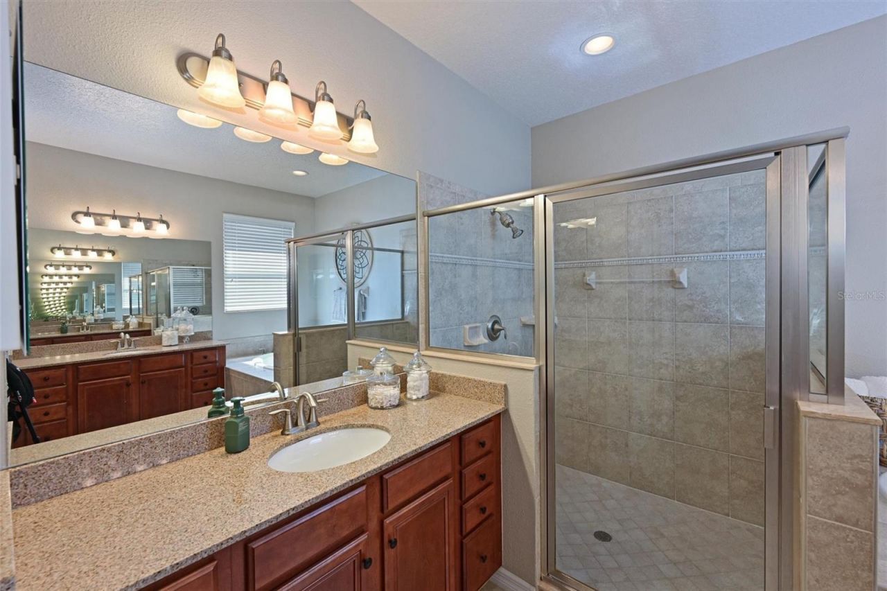 4428 67th Street E, Bradenton, FL 34203 Photo